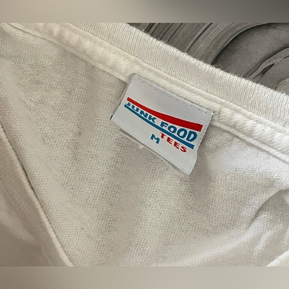 The Beatles Abbey Road junk food tee - Picture 3 of 3